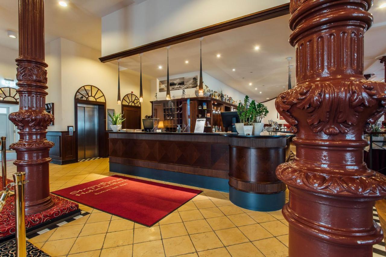 בורקום Strandhotel Hohenzollern מראה חיצוני תמונה