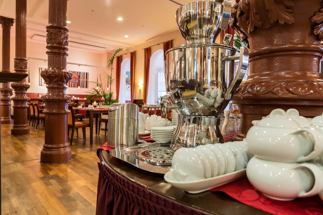 בורקום Strandhotel Hohenzollern מראה חיצוני תמונה